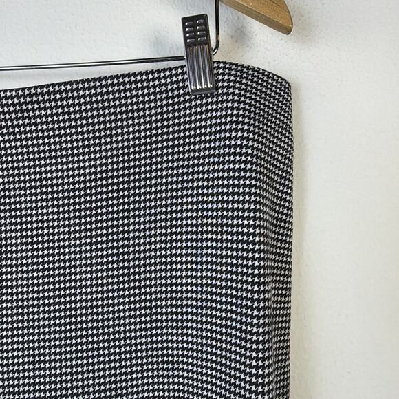 Chico's women's 14 Lg Ponte Houndstooth Black White Pull-On Pants classic career - Picture 2 of 9